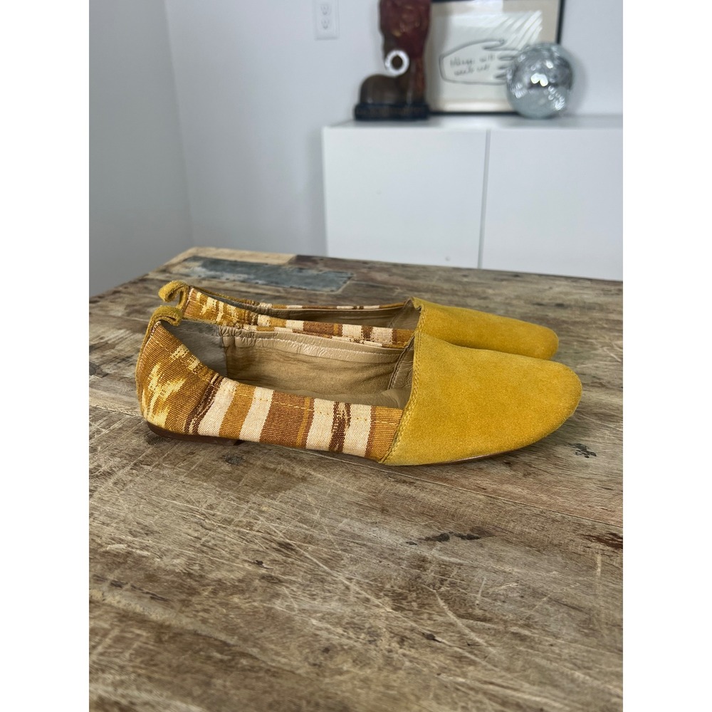 Laligo Bettie Mustard Yellow Suede Ikat Textile Ballet Flats Womens Size 9M - Picture 2 of 9
